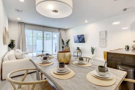 Trendy Thematic 3Br Townhouse With Private Pool Villa Orlando Buitenkant foto